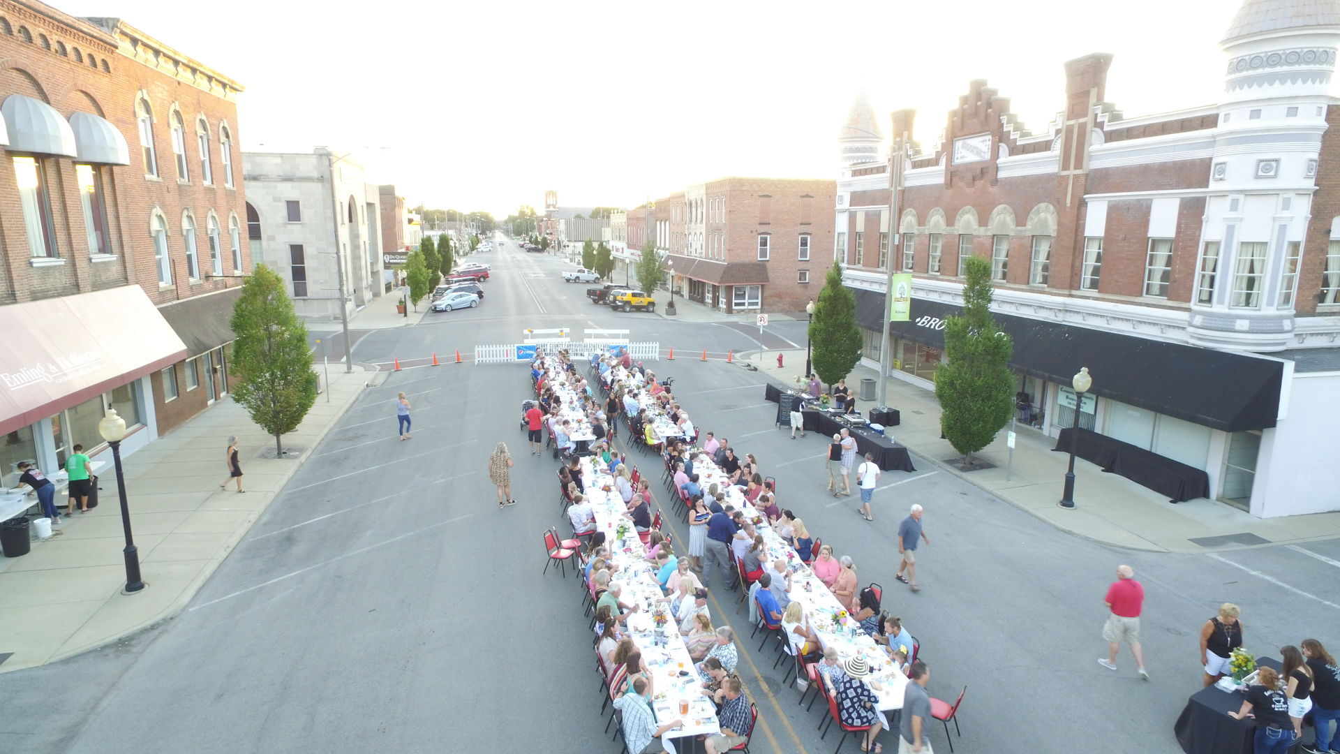 Social Seen: Du Quoin Chamber Farm to Table dinner